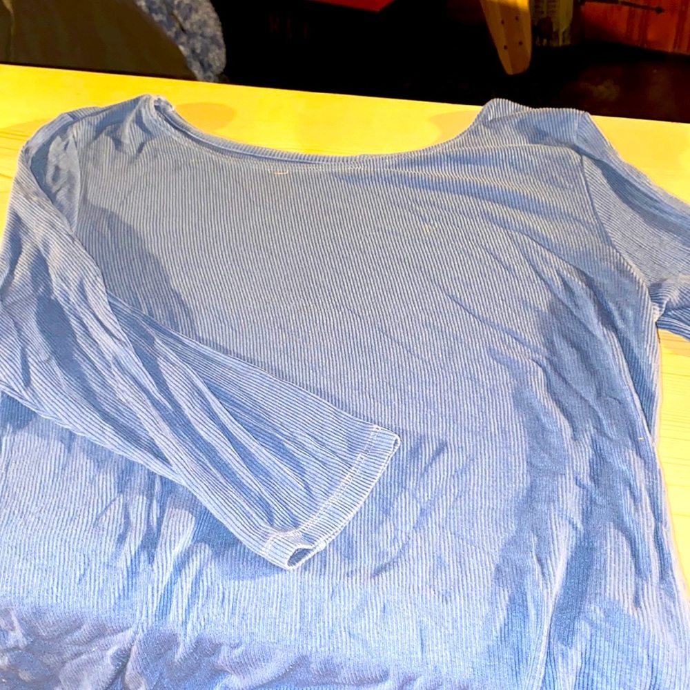Soft & Sexy blue top